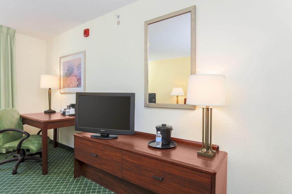 Fairfield Inn Erie Exterior foto