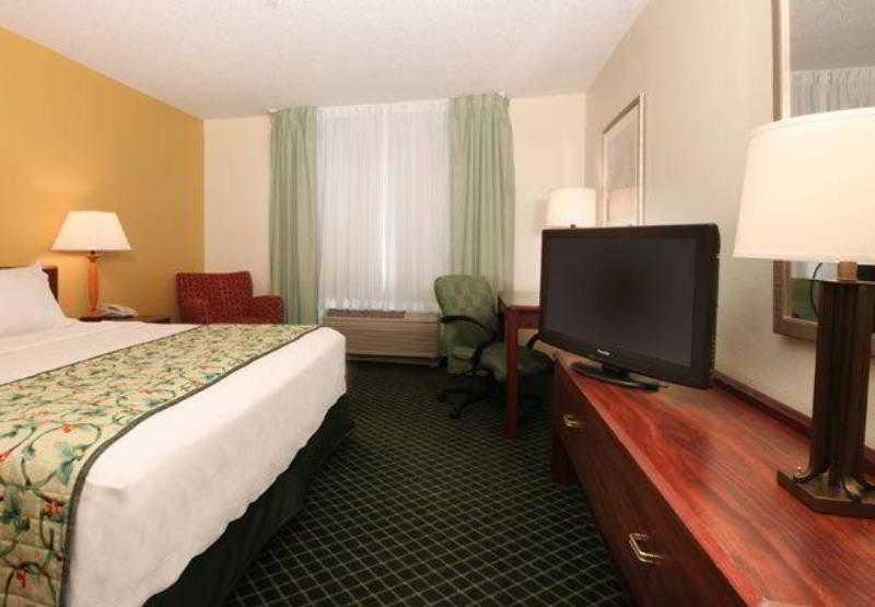 Fairfield Inn Erie Zimmer foto